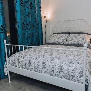 https://new-modern-suite-with-pool-gym.vancouver-hotels-bc.net